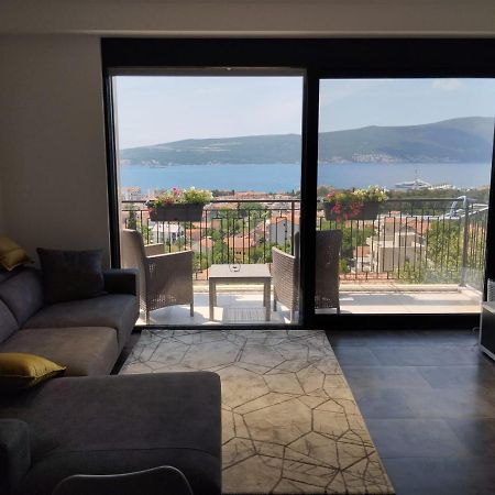 Eden Apartments Tivat Exteriör bild