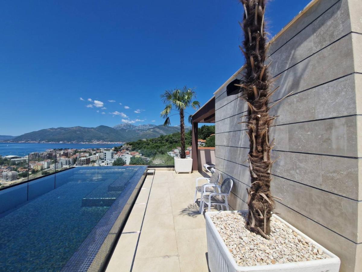 Eden Apartments Tivat Exteriör bild