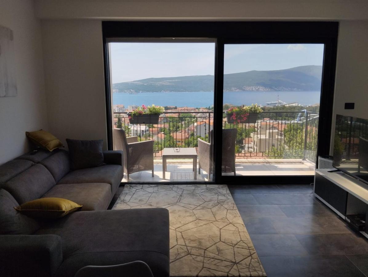 Eden Apartments Tivat Exteriör bild